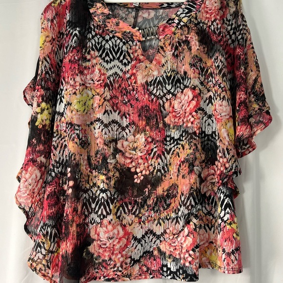 Notations Wonen’s Floral Chiffon Blouse - with metal bar detail - Picture 1 of 10